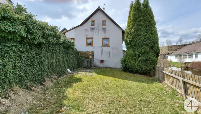 Kleines Haus - Burgblick! - Bild