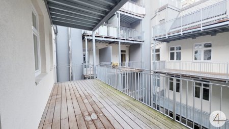 Erstbezug - 150m zur U1 - Luftwärmepumpe - Hauptbahnhof ums Eck - Seitenstraße Ruhelage