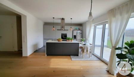Doppelhaushälfte in ruhig gelegener Siedlung