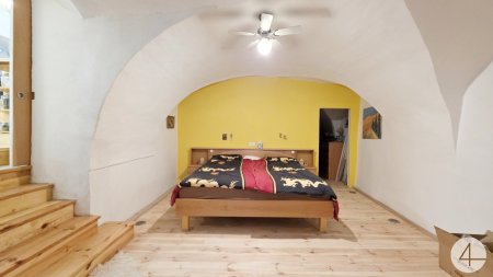 Diese einzigartige Wohnung vereint historischen Charme mit modernster Technik