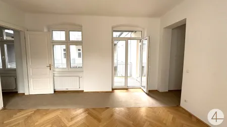 Erstbezug! Top sanierte 2-Wohnung mit Terrasse in toller, ruhiger Lage!