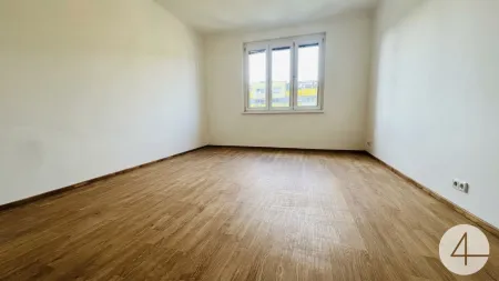Urban & entspannt - teilsaniert - Westlage - perfekte Infrastruktur - Pärchenhit