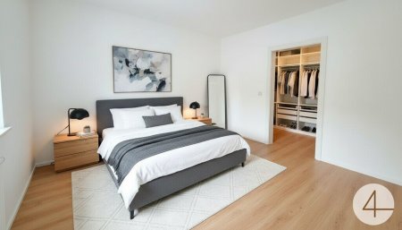 2 Raum Wohnung mit überdachten PKW Stellplatz