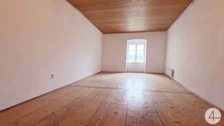 Einzigartige Wohnung in historischen Gemäuern Krems-Stein