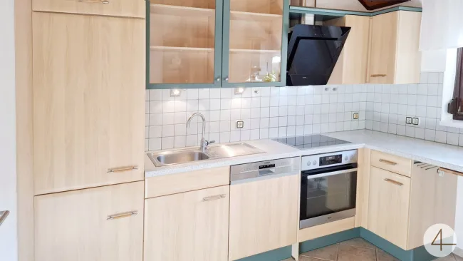 Dachgeschoßwohnung mit 19 m2 Loggia und Grünblick - Bild