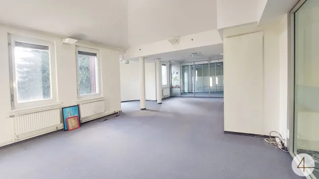 Exklusive Bürofläche in Top Lage mit guter Raumaufteilung - Bild