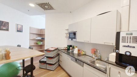 Geschäftslokal/Bürofläche in Top Lage