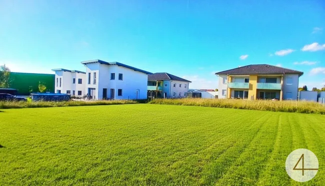 Barrierefreie Terrassenwohnung mit Eigengarten - Bild