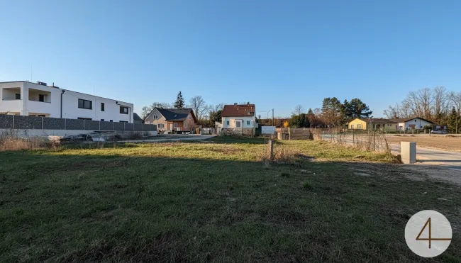 Sonniges Baugrundstück in Schönkirchen-Reyersdorf - Bild