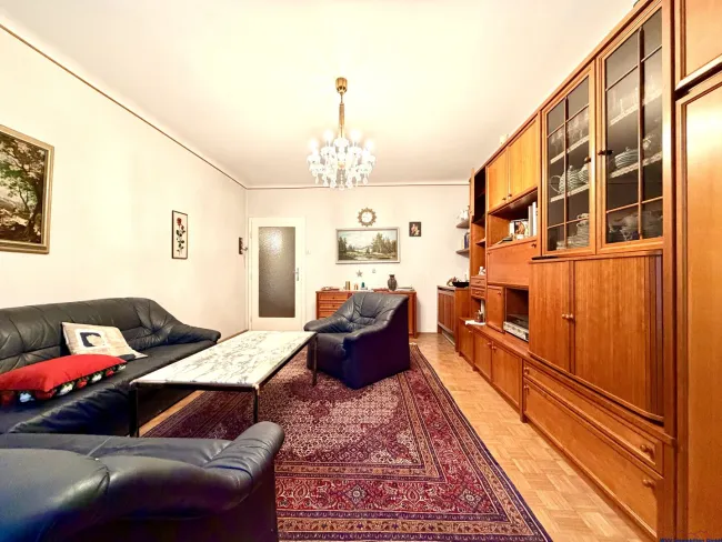 Vorzimmer KI generiert