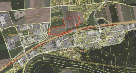 Gewerbegrundstück mit ca 49.000 m² in erstklassiger Lage an der S36 gegenüber der Arena am Waldfeld – ideal für Ihr Unternehmensprojekt