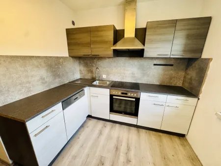 Apfelberg: naturnah & gut angebunden: Gemütliche 52 m2 Eigentumswohnung mit Charme