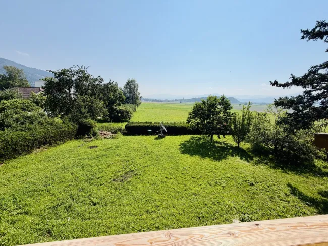 Fohnsdorf: Einfamilienhaus mit Wintergarten, Carport, Garage und großzügigem Grundstück - Bild