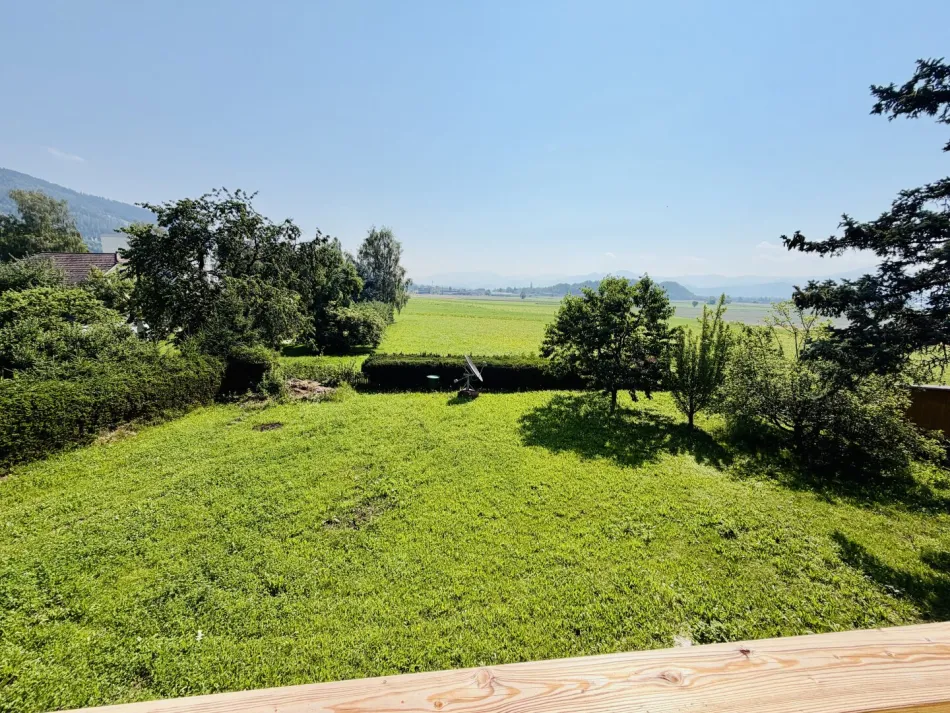 Fohnsdorf: Einfamilienhaus mit Wintergarten, Carport, Garage und großzügigem Grundstück - Bild
