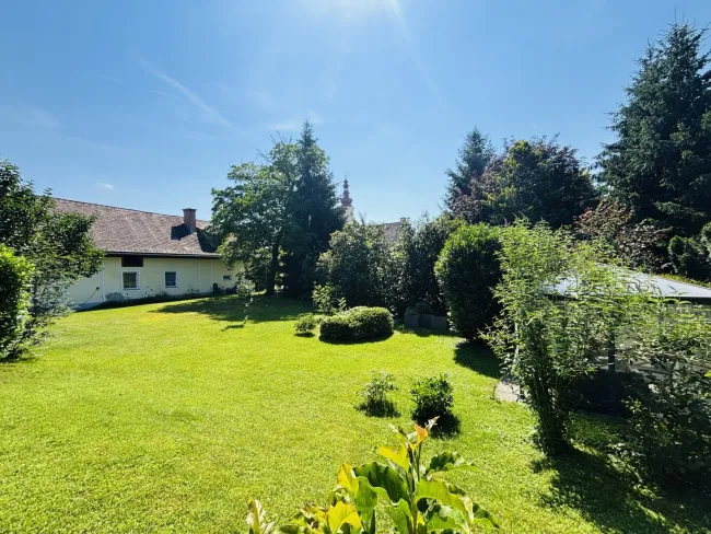 Bauträgerprojekt im Ortskern von Fernitz-Mellach | 3.127 m² Entwicklungsfläche | KG-Widmung | Bestand & enormes Potenzial - Titelbild