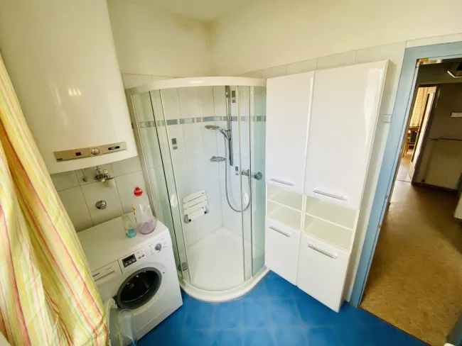 Judenburg: 3-Zimmer-Wohnung mit Balkon & Garage - Bild