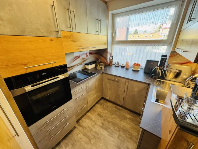 Zeltweg: Attraktive Maisonette-Wohnung mit ca 94 m2, Südbalkon und Tiefgaragenplatz - Bild