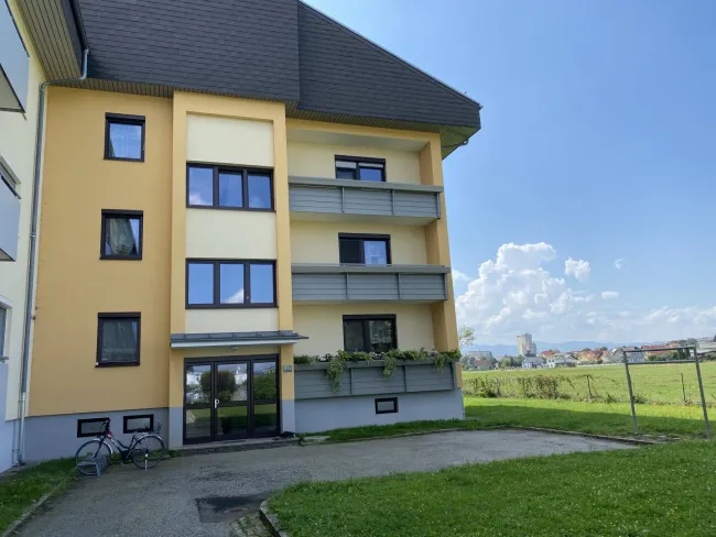 Apfelberg: Helle 2 Zimmer Mietwohnung mit 2 Loggia in ruhiger Lage - Bild