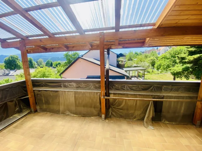 Fohnsdorf: 145 m2 großes 4 Zimmer Einfamilienhaus mit Wintergarten & großem Außenbereich - Bild
