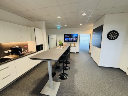 Exklusive, voll ausgestattete Büro- oder Praxisfläche | 204 m² | Empfang | Besprechungsräume | Tiefgarage | Seiersberg