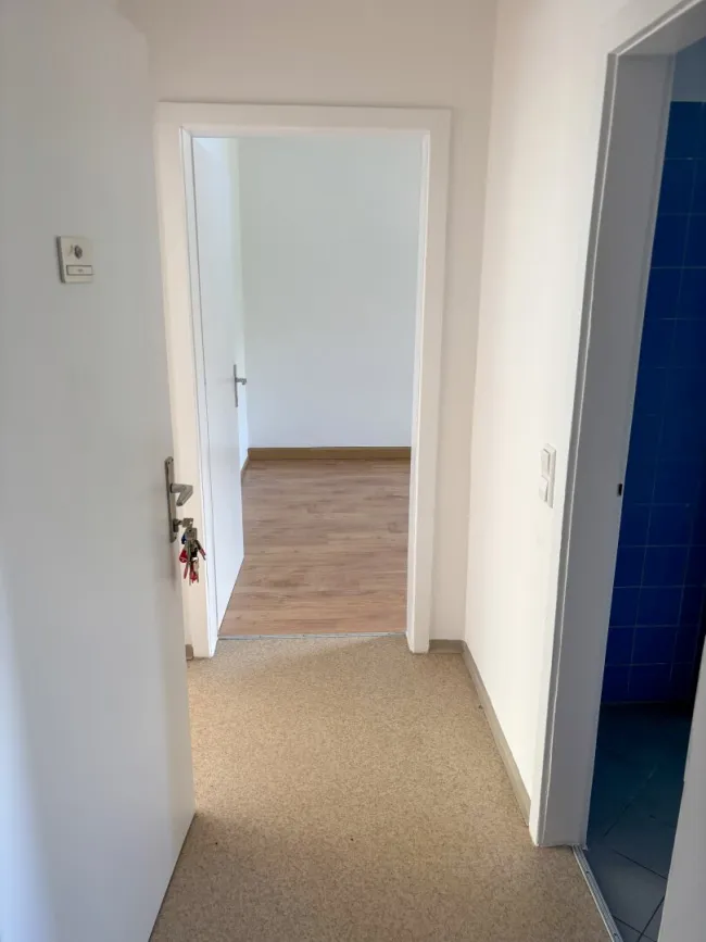 Zentral gelegene, sanierte Wohnung - Bild