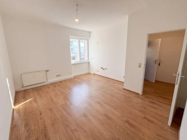 Koffer packen, einziehen und aufleben - Titelbild