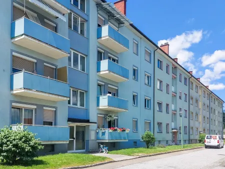 Teilsanierte Single-Wohnung in Zeltweg