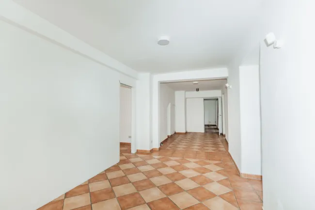 Top Büro/Praxis 120m² in Hausmannstätten – gepflegt, Parkplatz, Teeküche, EG! - Bild