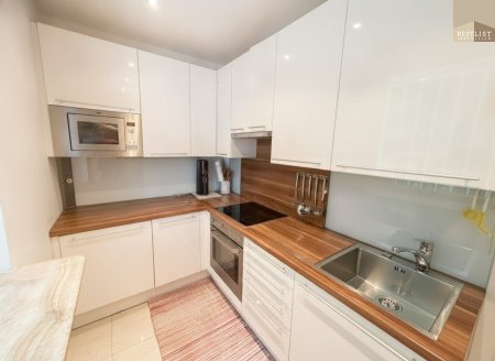 Wohnen, wo Baden am schönsten ist – 3 Zimmer in Ruhelage nahe Kurpark & Römertherme