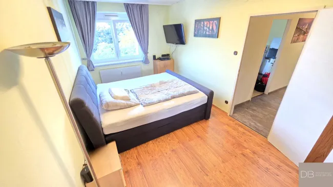 DB IMMOBILIEN | Helle 3-Zimmer-Wohnung mit Loggia in Guntramsdorf - Bild
