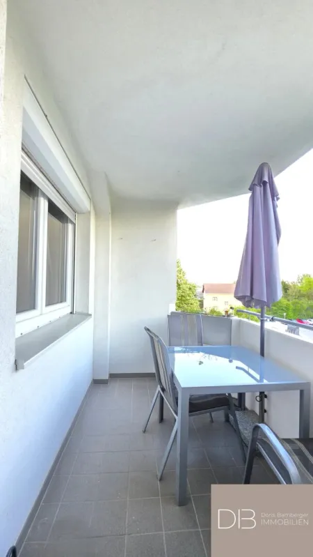 DB IMMOBILIEN | Helle 3-Zimmer-Wohnung mit Loggia in Guntramsdorf - Titelbild