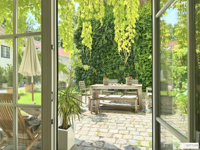 Bestlage Grinzing! Außergewöhnliche 3-Zimmer-Wohnung mit südseitigem Eigengarten in historischem Winzerhaus aus dem 16. Jahrhundert - Titelbild