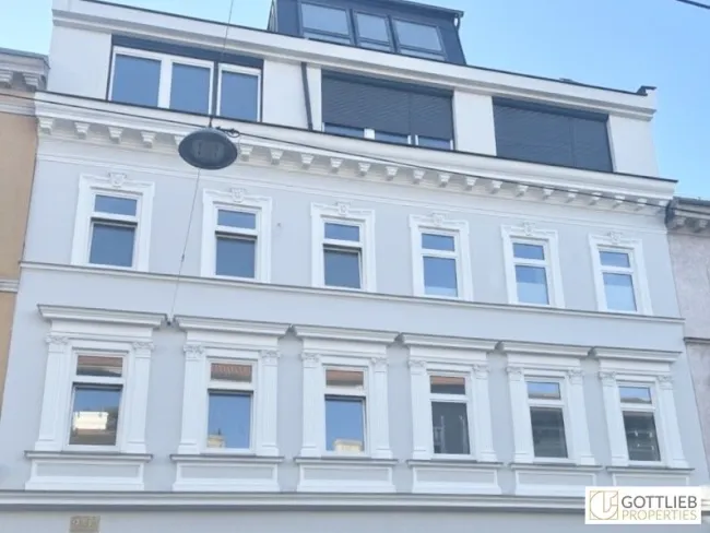 Erstbezug in U-Bahn-Nähe! Sonniges 4-Zimmer-Penthouse mit zwei westseitigen Terrassen und Fernblick - Bild