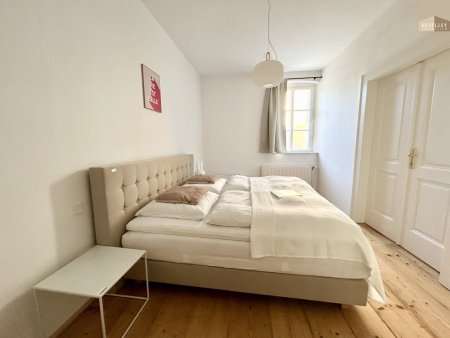 Absolute Rarität! Traumhafte Altbauwohnung im Zentrum von Baden