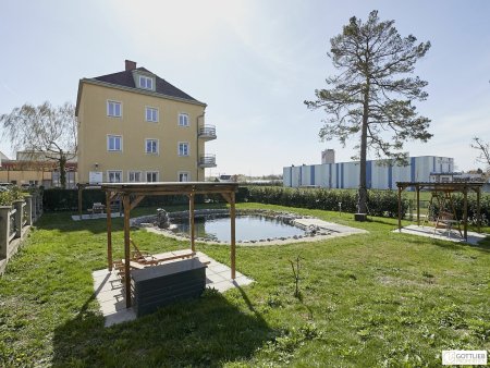 Bestlage Kaiserebersdorf! Möblierte 2-Zimmer-Wohnung für Singles oder Paare mit Balkon, Gartennutzung und Schwimmbiotop