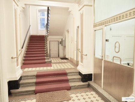 Bestlage und provisionsfrei bei Albertina! Unbefristetes Büro-Sharing mit 3 bzw. optional 4 Zimmern im repäsentativen Stilaltbau