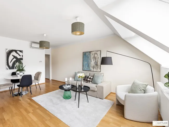 Bestlage Servitenviertel! Sonnendurchflutete 2-Zimmer-Dachgeschoss-Wohnung in Ruhelage - Bild