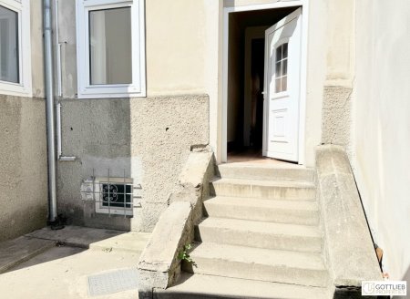 Bis Ende 2026 befristet vermietetes Gründerzeit-Zinshaus mit baubewilligtem zweigeschossigen Dachgeschoss-Ausbau