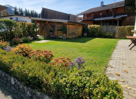 Gepflegtes leistbares Familienhaus mit seitlichem Kaiserblick
