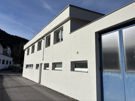 Effiziente Gewerbefläche für kompakte Betriebe – Büro, Lager & flexible Nutzung kombiniert | bis zu 3 Stellplätze