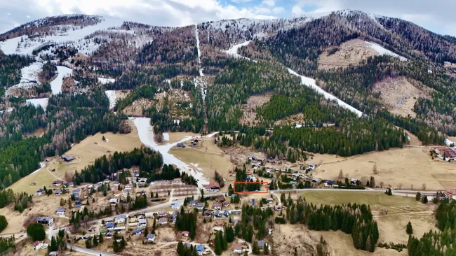 St. Oswald Ski-In/Ski-Out Traumgrundstück mit bewilligtem Eigenheim Projekt in Bestlage - Bild