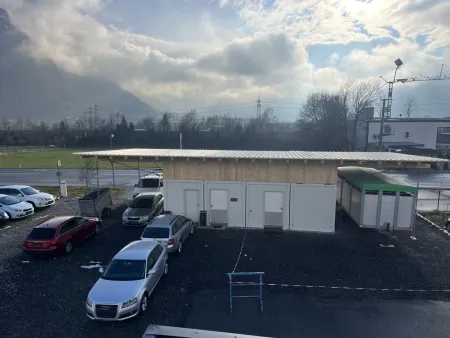 Ideal für Neustart Gewerbe/Handwerksbetrieb, ca 460m² bis 700m² - teilweise überdachte Freifläche samt 2 Doppelcontainer mit bester Autobahnanbindung!