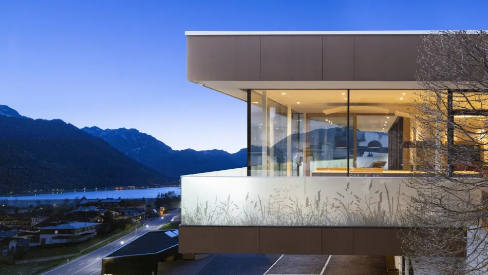 ACHTUNG: Luxus - Villa mit Penthouse und Seeblick am Achensee - Titelbild