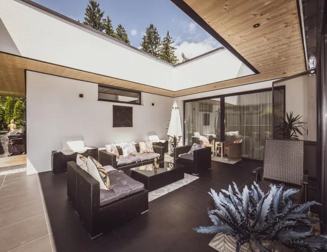 Luxuriöser Bungalow in absoluter Ruhelage am Waldrand als idealer Alterssitz - Bild