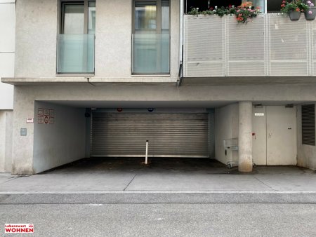 Freie Garagenabstellplätze auf der Quellenstraße - Stapelparker!