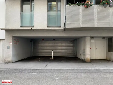 Freie Garagenabstellplätze auf der Quellenstraße - Stapelparker!