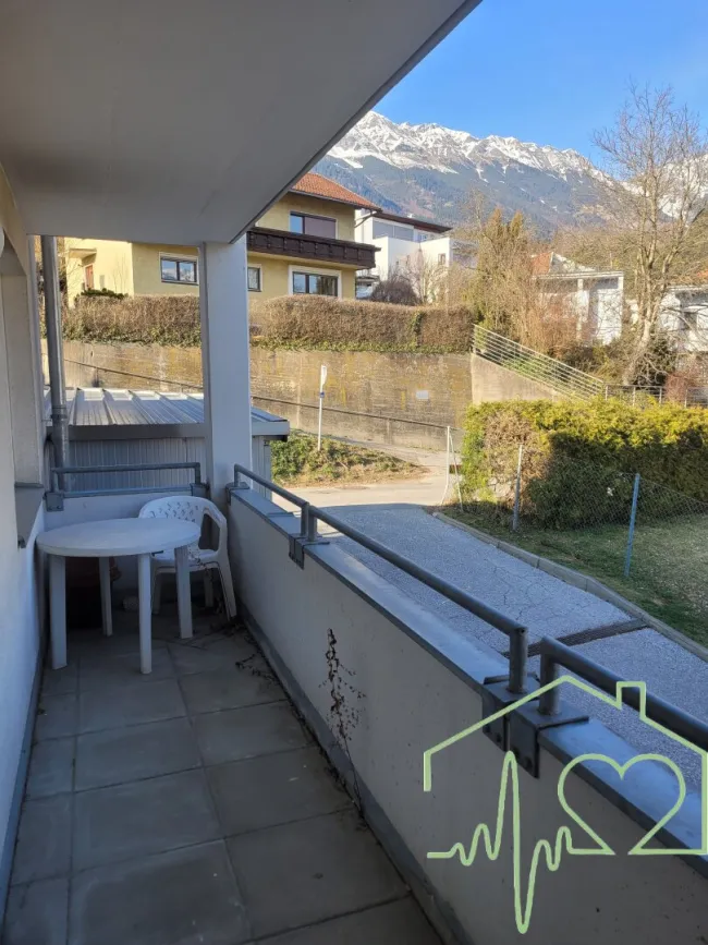 2-Zimmer-Wohnung mit Balkon in Hötting – Preis verhandelbar! - Titelbild