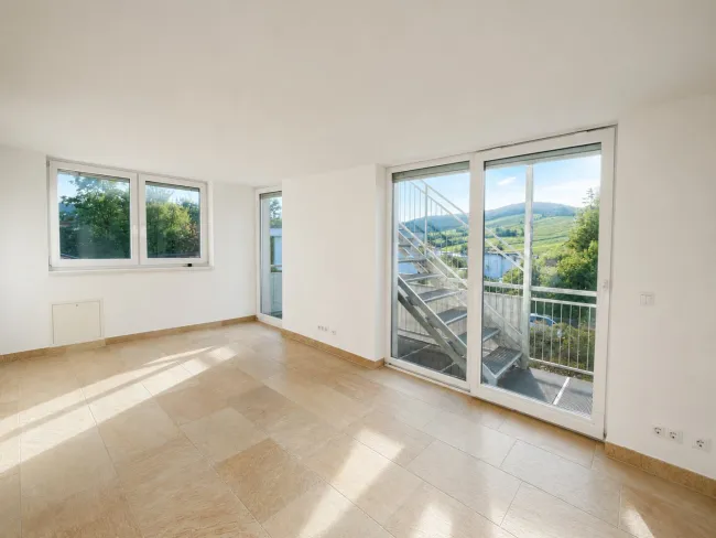 Erstbezug nach Sanierung: modernes Haus mit Garten, Dachterrasse & traumhaftem Weitblick in Sievering - Bild