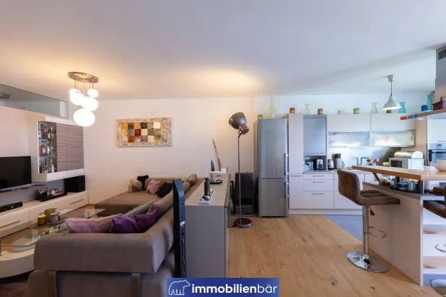 Wohnzimmer und Küchenbereich