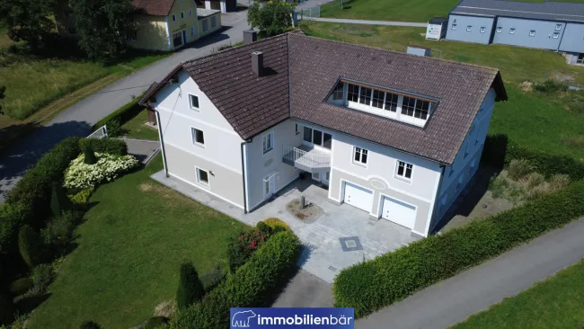 Doppelhaushälfte mit vielen Möglichkeiten - Bild